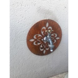 Placa canilla embellecedor flor chapa oxido