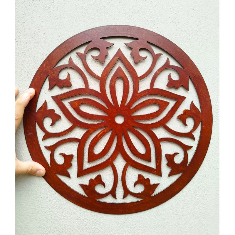 Mandala flor centro calado 40cm chapa oxido