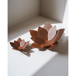 Fanal porta vela flor loto de mesa 30cm oxidado-6-chapadeco.com