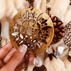 Borla metalica mandala bronce