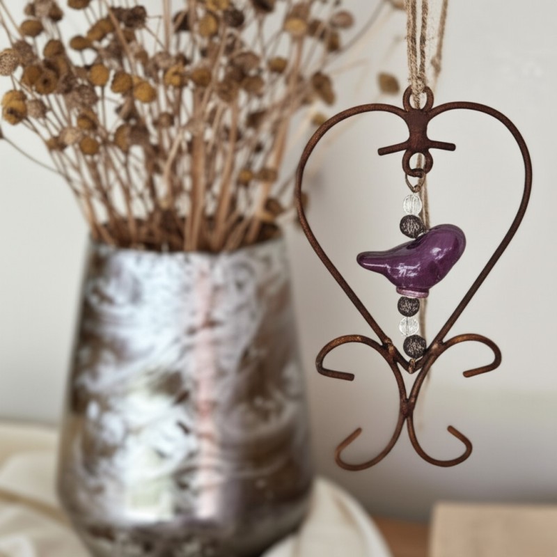 Colgante hierro corazón c/pajarito cerámica morado